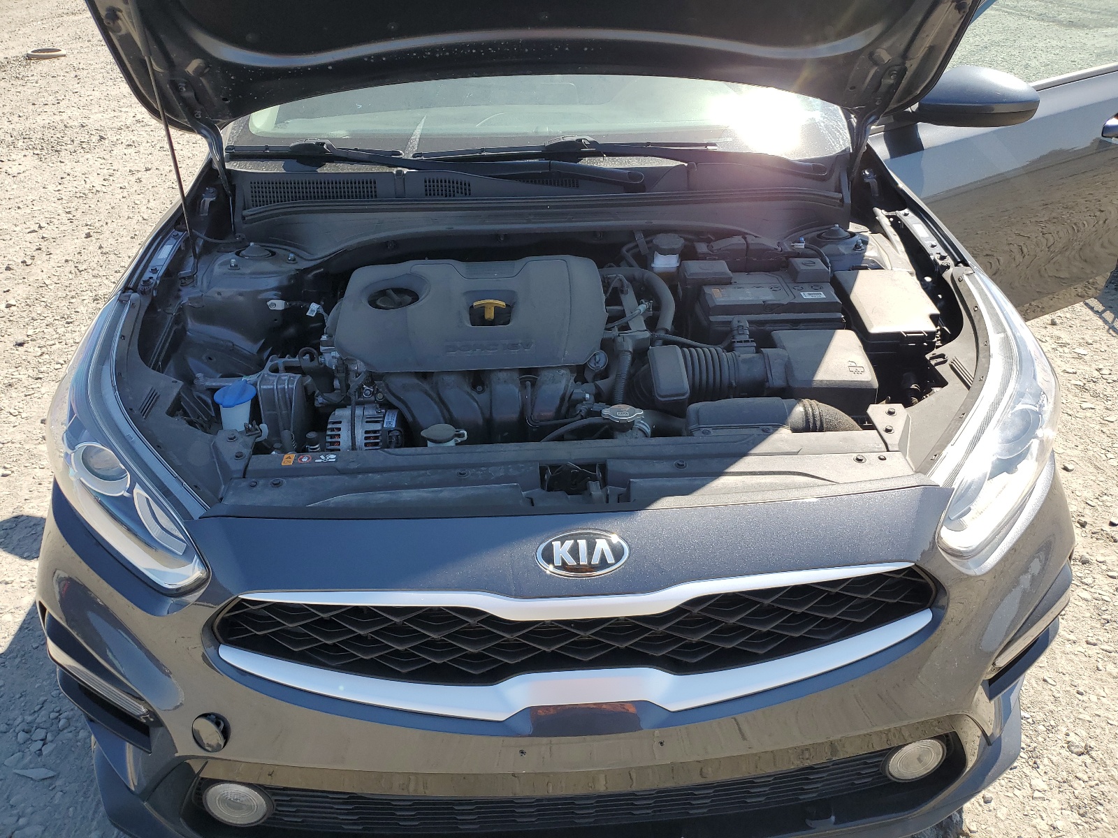 2020 Kia Forte Fe vin: 3KPF24AD7LE212290