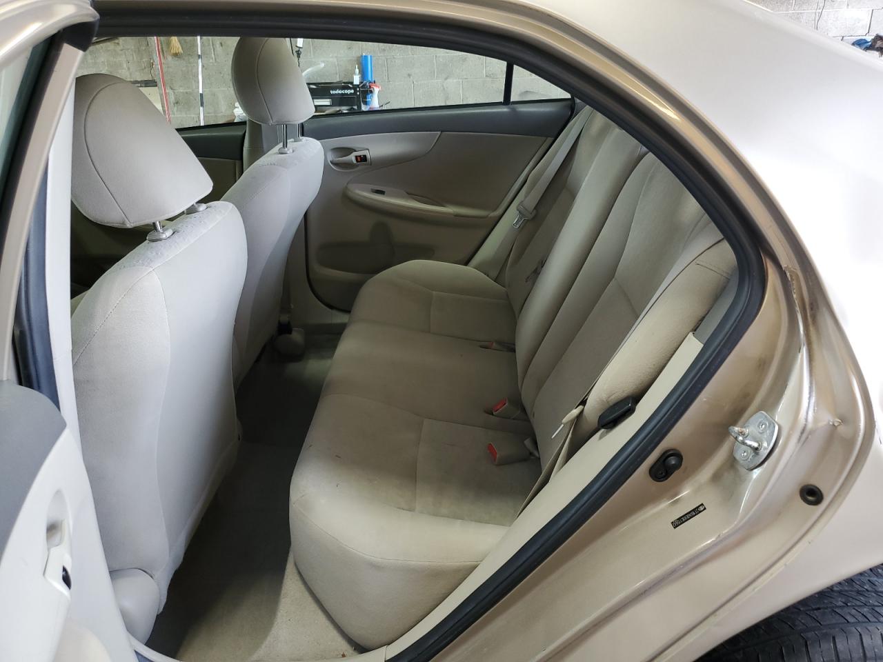 2009 Toyota Corolla Base VIN: 2T1BU40E69C115642 Lot: 64042184