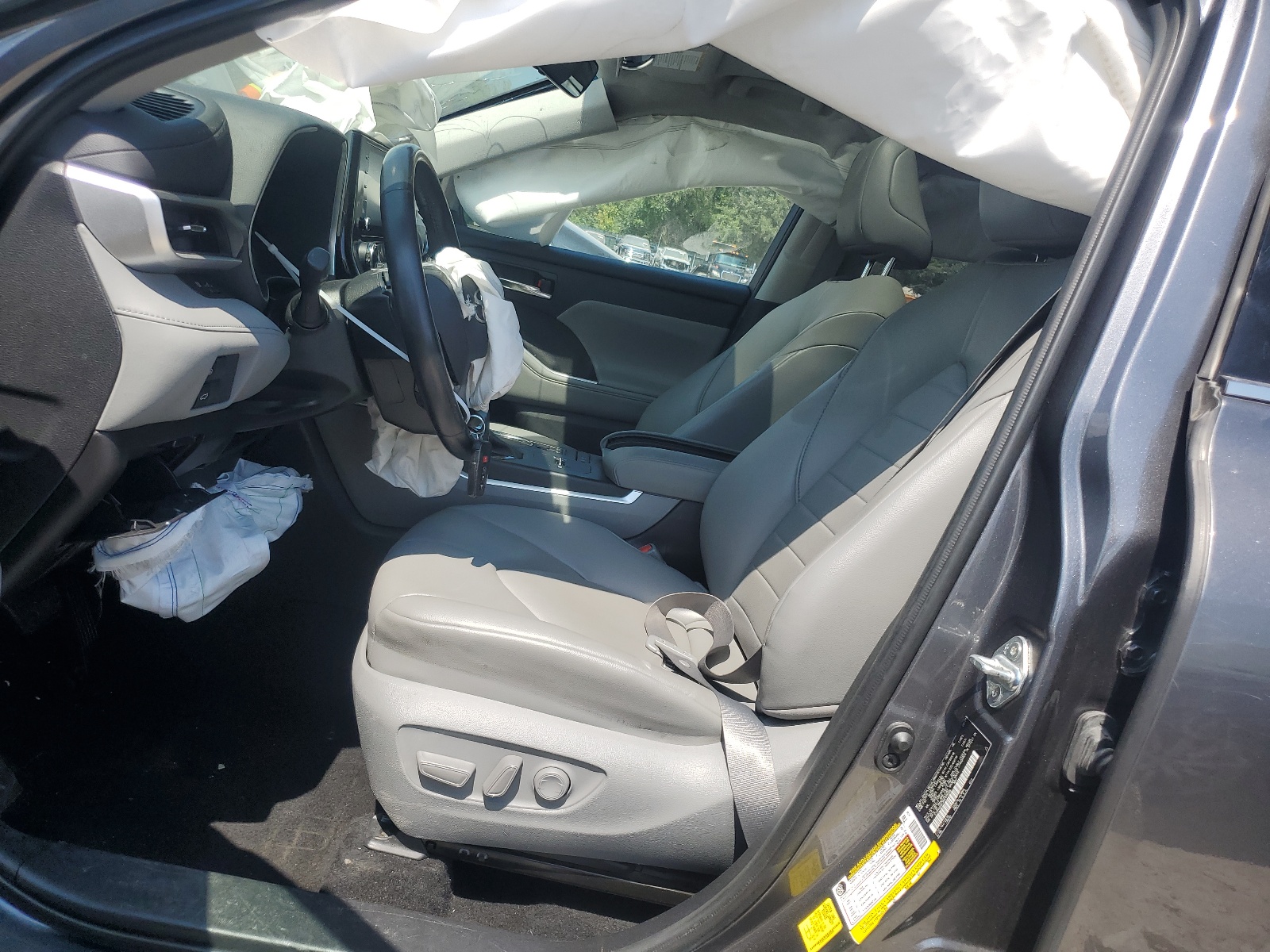 5TDHARAH3MS509088 2021 Toyota Highlander Hybrid Xle