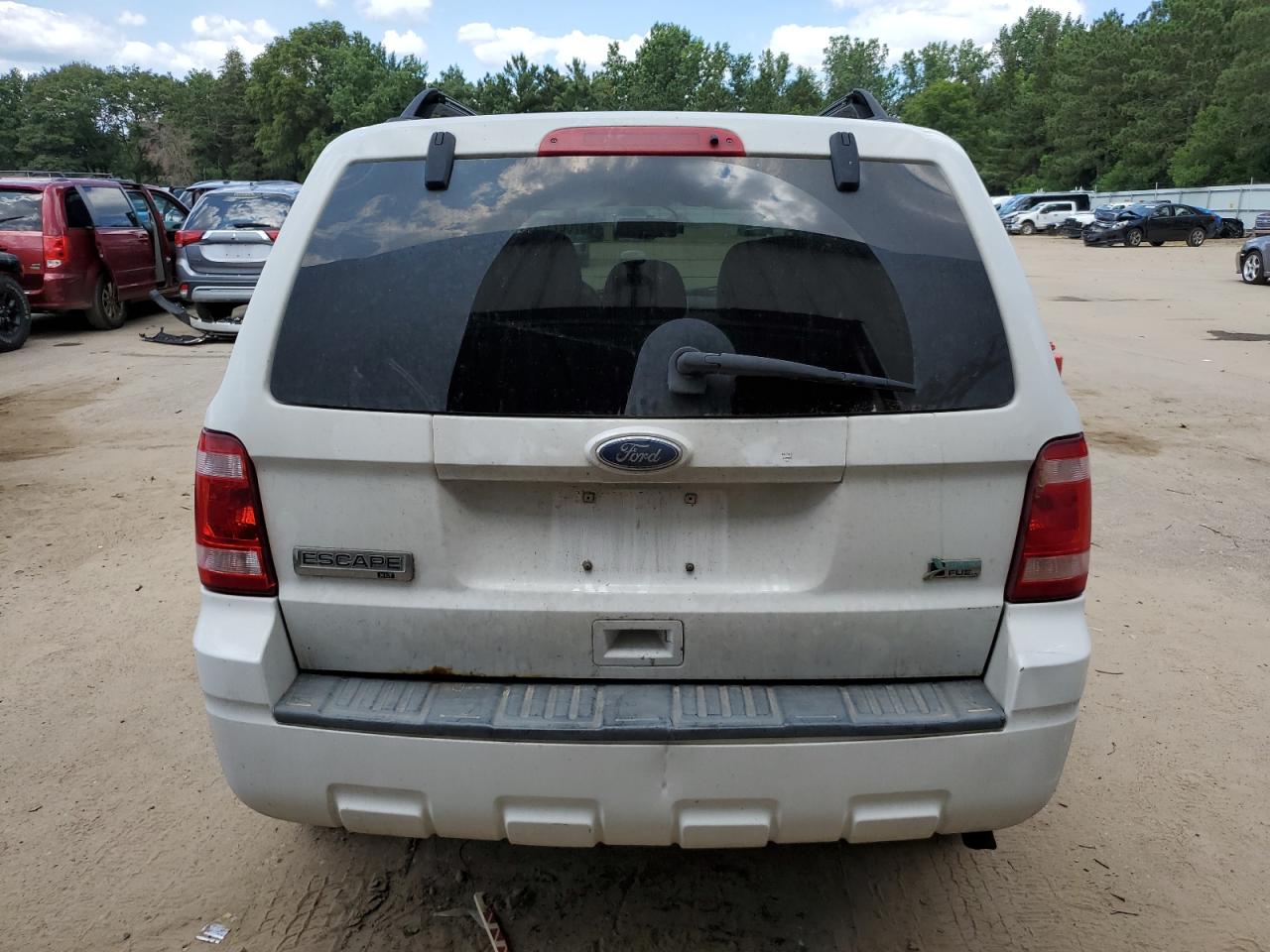 2010 Ford Escape Xlt VIN: 1FMCU9DG0AKC21953 Lot: 63768714