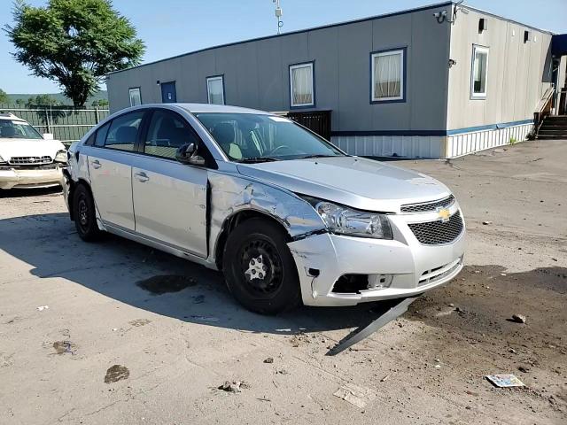 2016 Chevrolet Cruze Limited Ls VIN: 1G1PC5SG3G7173759 Lot: 63605674