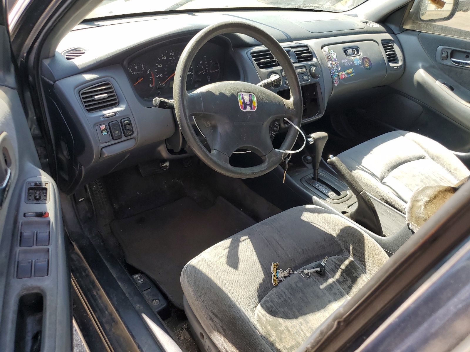 1HGCG6671XA048290 1999 Honda Accord Ex