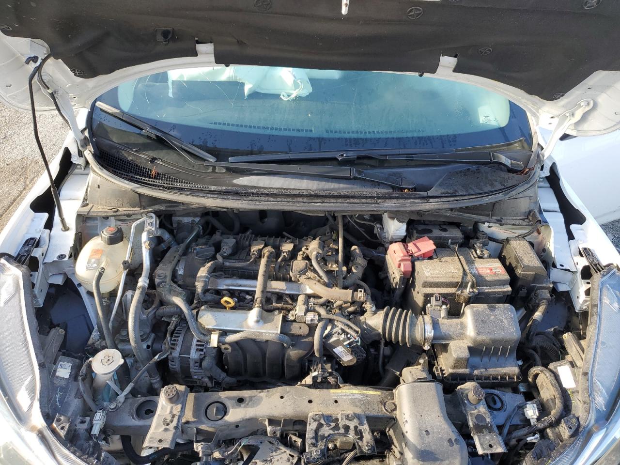2021 Nissan Versa - Image 11