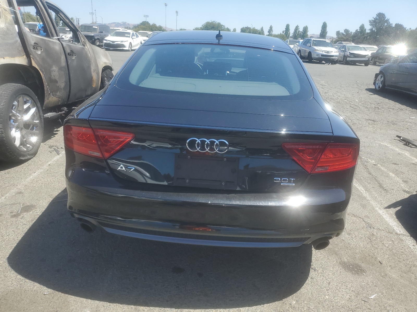 2013 Audi A7 Prestige vin: WAU2GAFC8DN126009