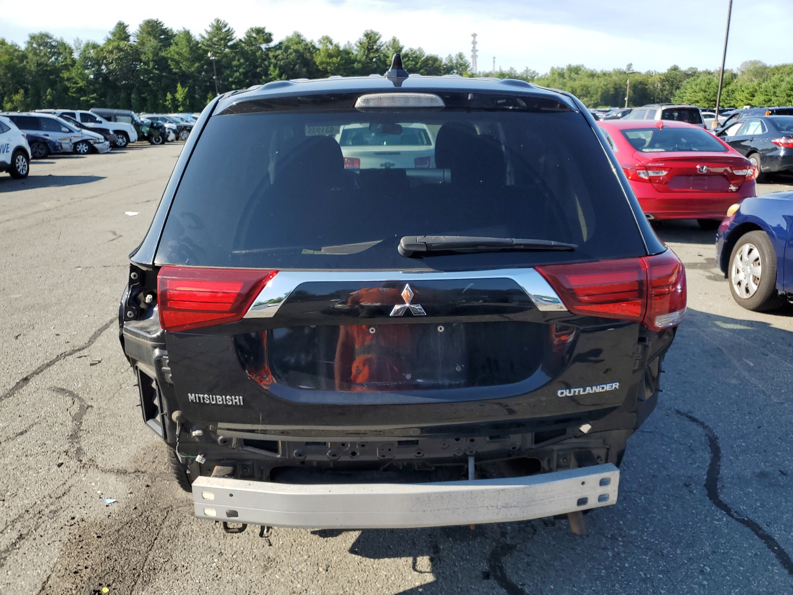 JA4AD2A32HZ051224 2017 Mitsubishi Outlander Es