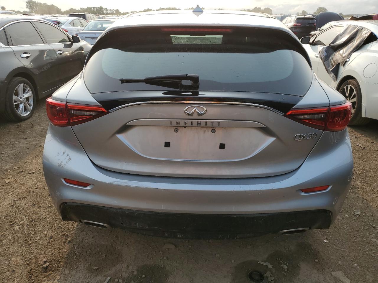 2017 Infiniti Qx30 Base VIN: SJKCH5CP9HA017250 Lot: 64376314