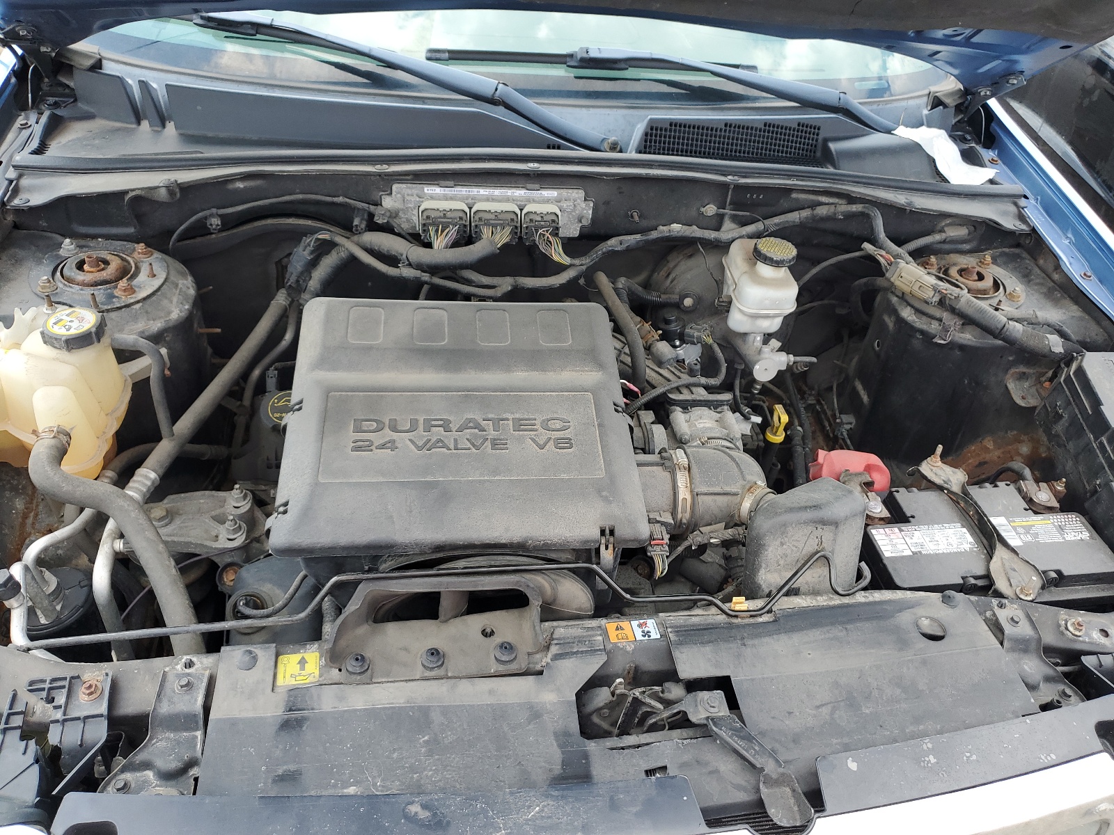 1FMCU0DG8AKD25313 2010 Ford Escape Xlt