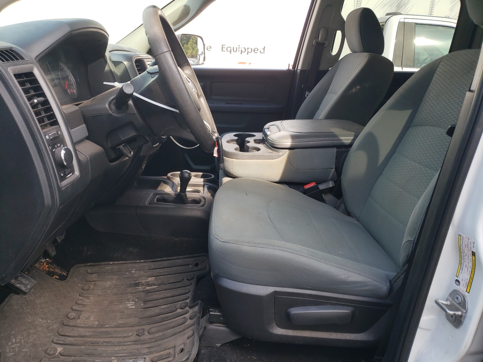 3C63RRGL2JG311960 2018 Ram 3500 St