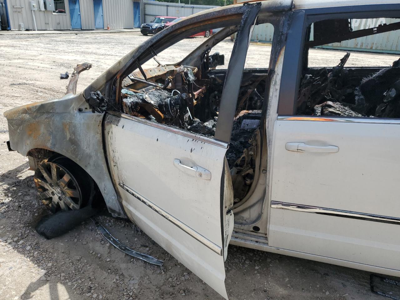 2013 Chrysler Town & Country Touring VIN: 2C4RC1BG5DR564401 Lot: 62183284