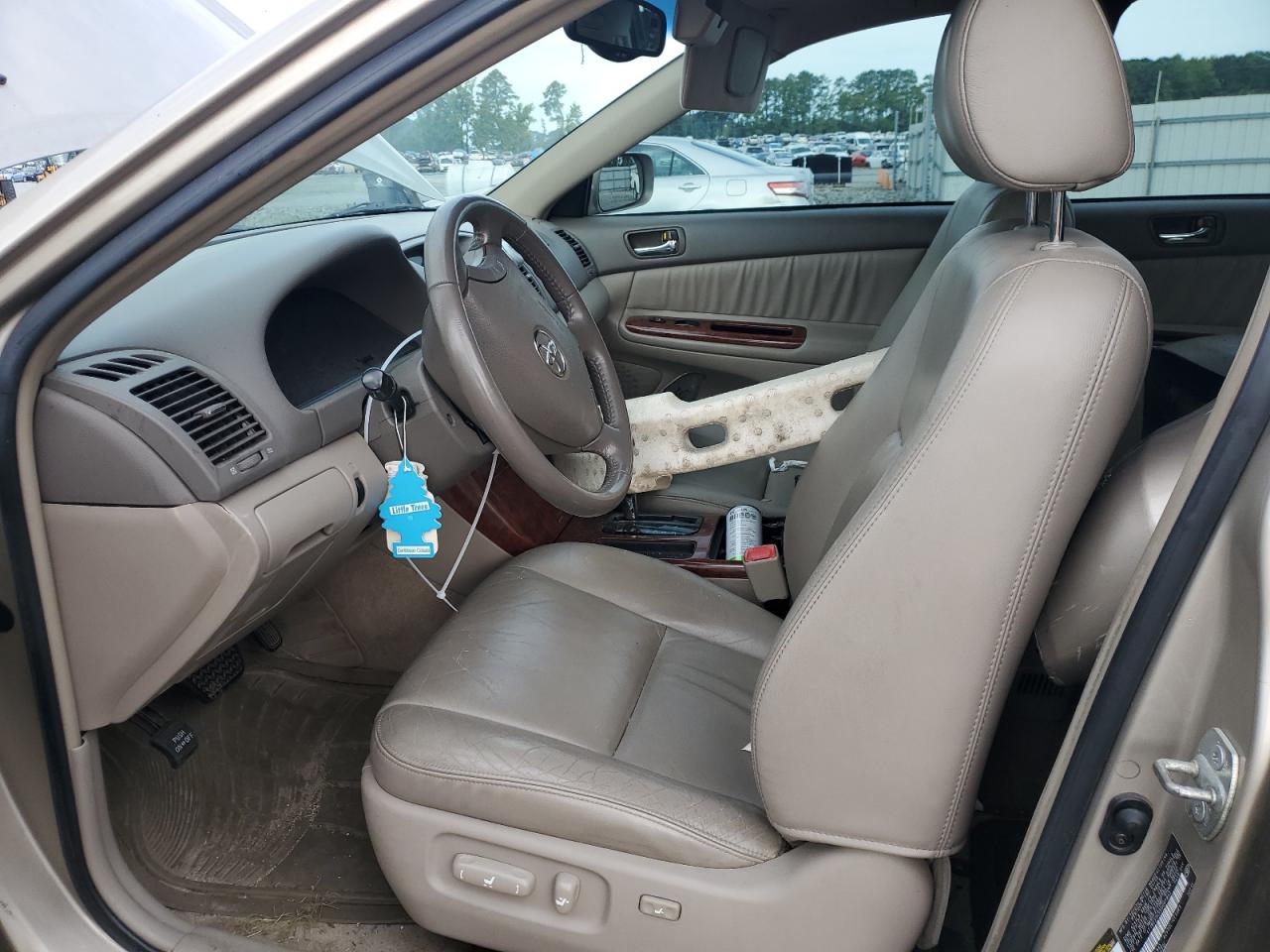 2005 Toyota Camry Le VIN: 4T1BE32K55U067893 Lot: 61916394