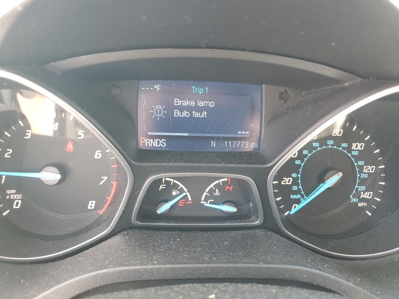 2015 Ford Escape Se VIN: 1FMCU0GXXFUB05470 Lot: 62039614