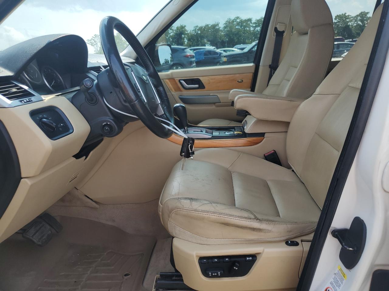 2008 Land Rover Range Rover Sport Hse VIN: SALSK25418A125601 Lot: 64814284