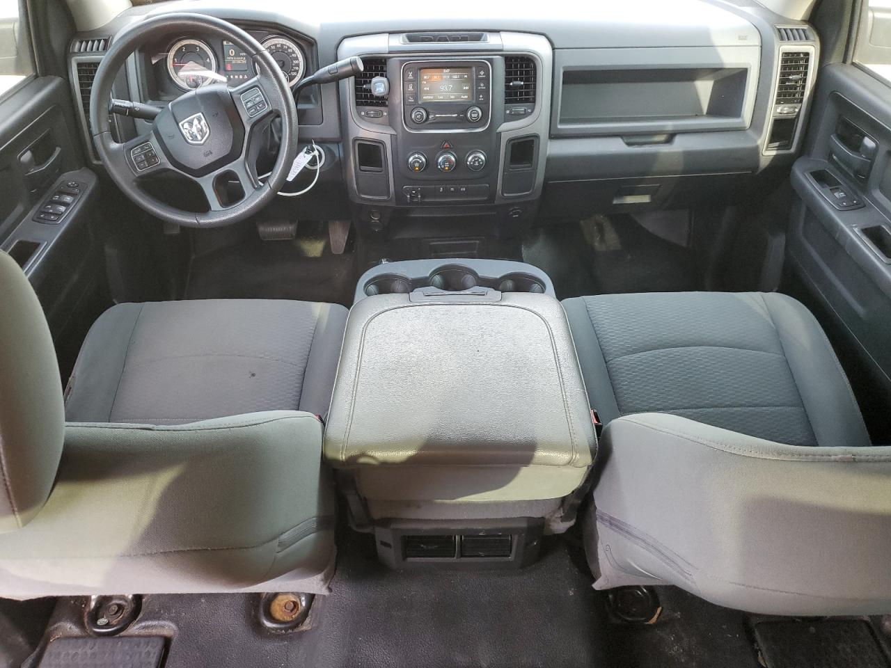 2018 Ram 3500 St VIN: 3C63RRGL2JG319220 Lot: 61371074