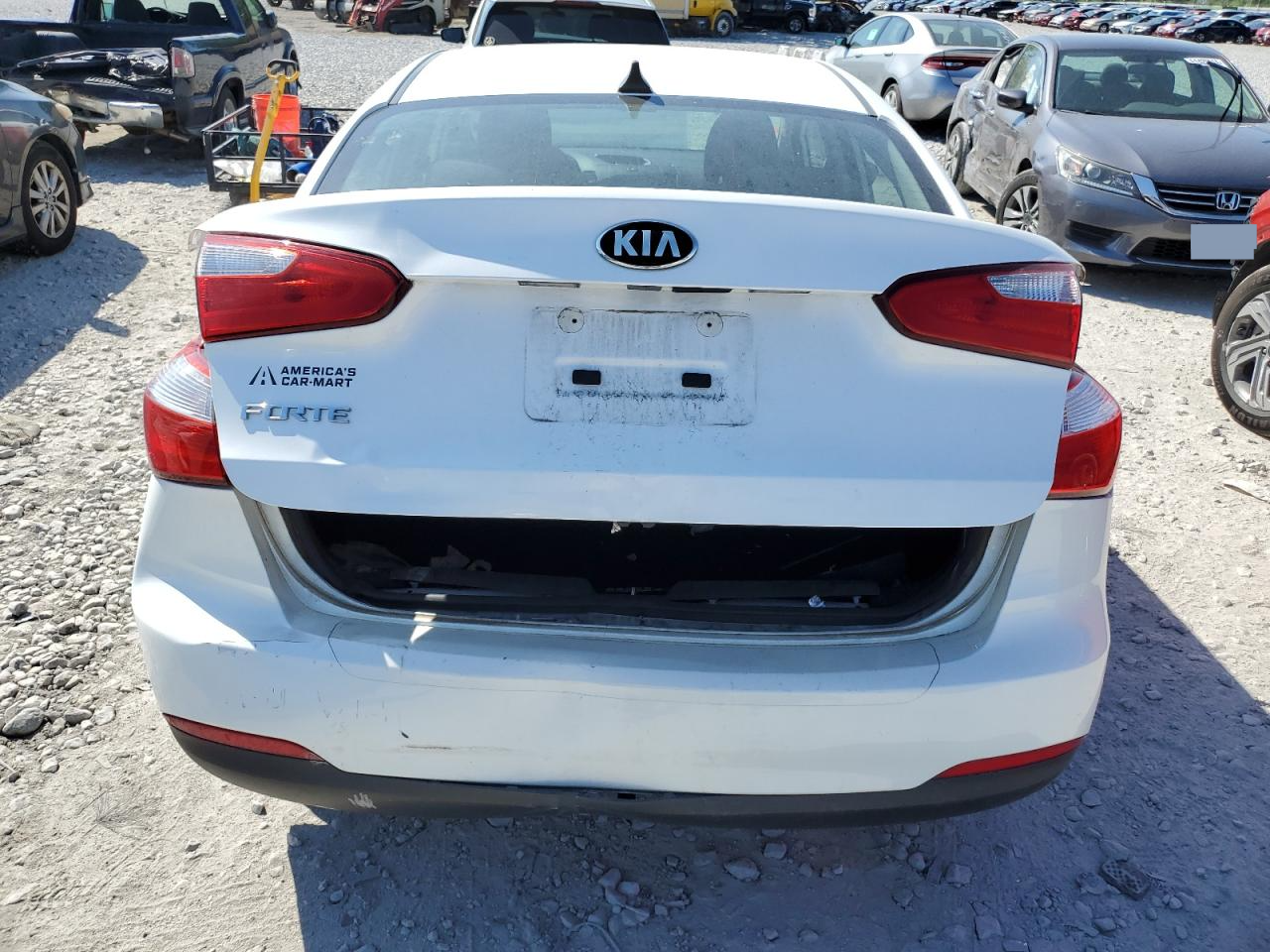 KNAFX4A67F5385730 2015 Kia Forte Lx