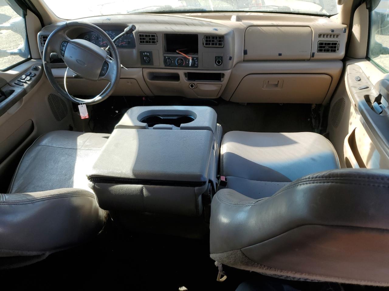 1999 Ford F350 Super Duty VIN: 1FTWW33F2XEB93579 Lot: 63146154