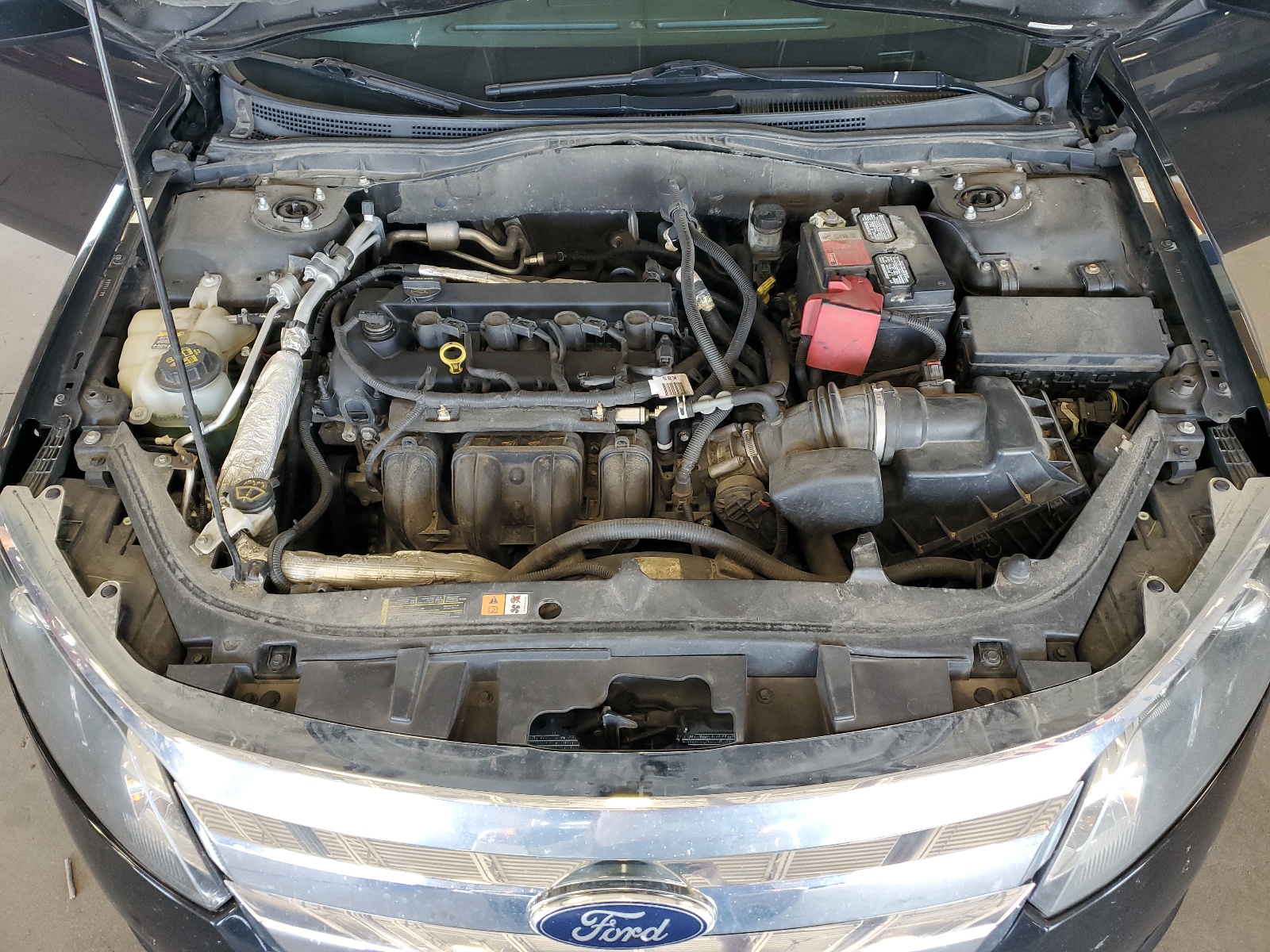 3FAHP0HA1BR234832 2011 Ford Fusion Se