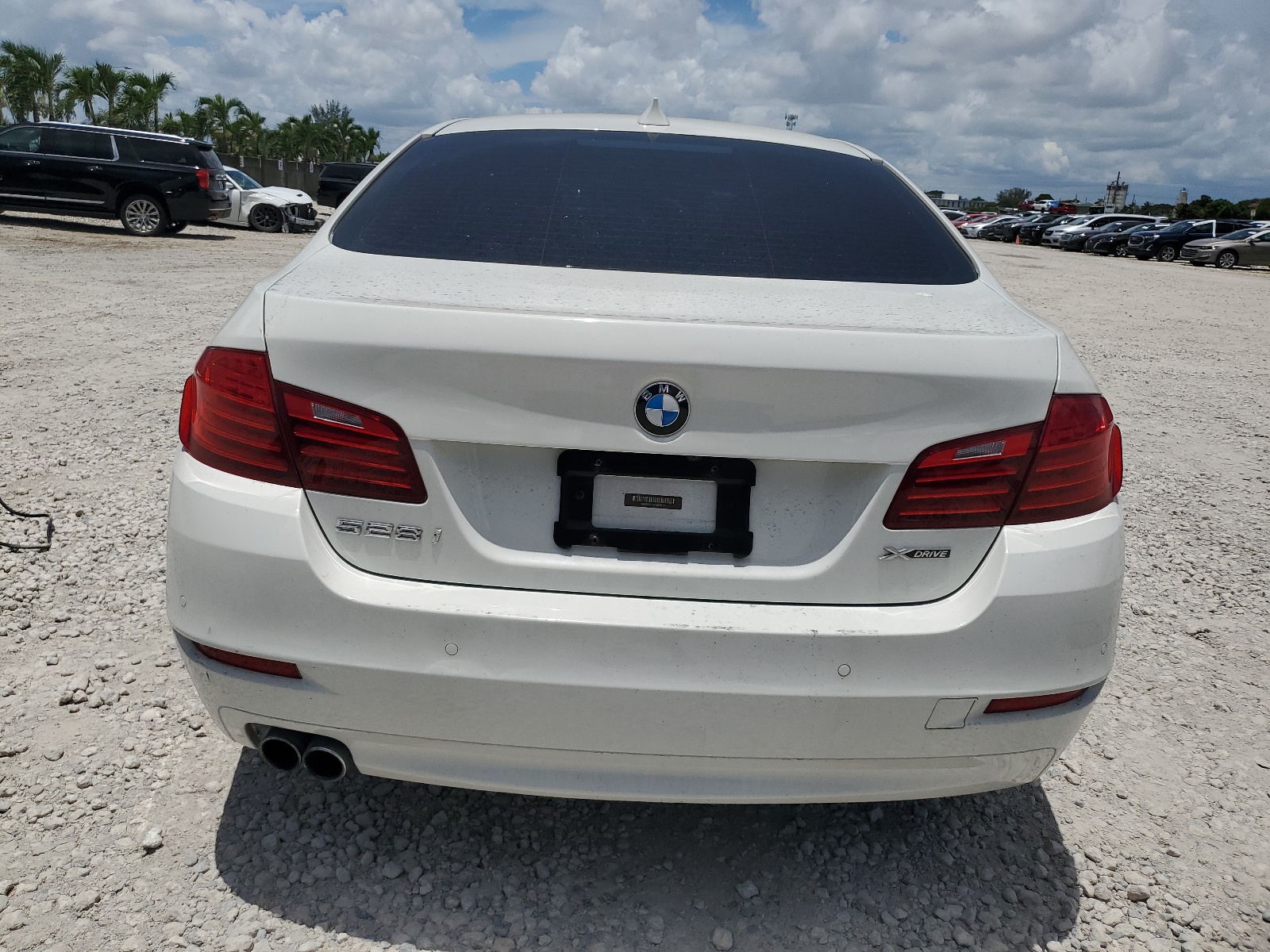 WBA5A7C52GG150726 2016 BMW 528 Xi