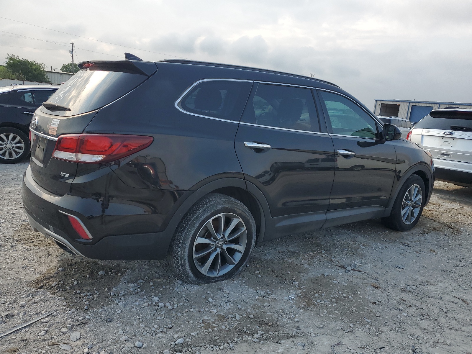 2017 Hyundai Santa Fe Se vin: KM8SMDHFXHU231551