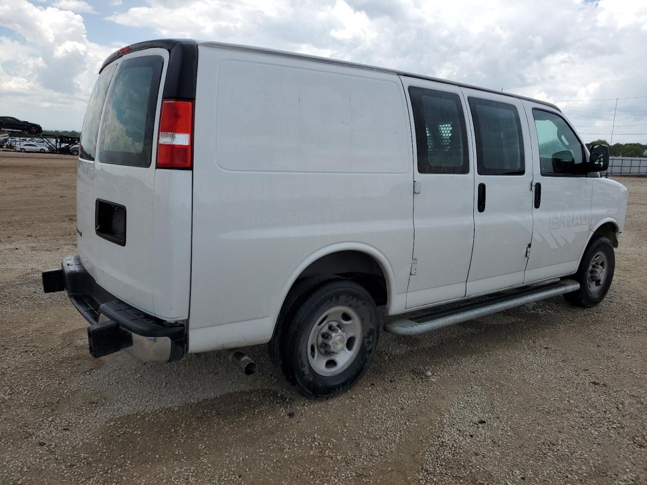 2022 Chevrolet Express G2500 VIN: 1GCWGAF7XN1194263 Lot: 64047974