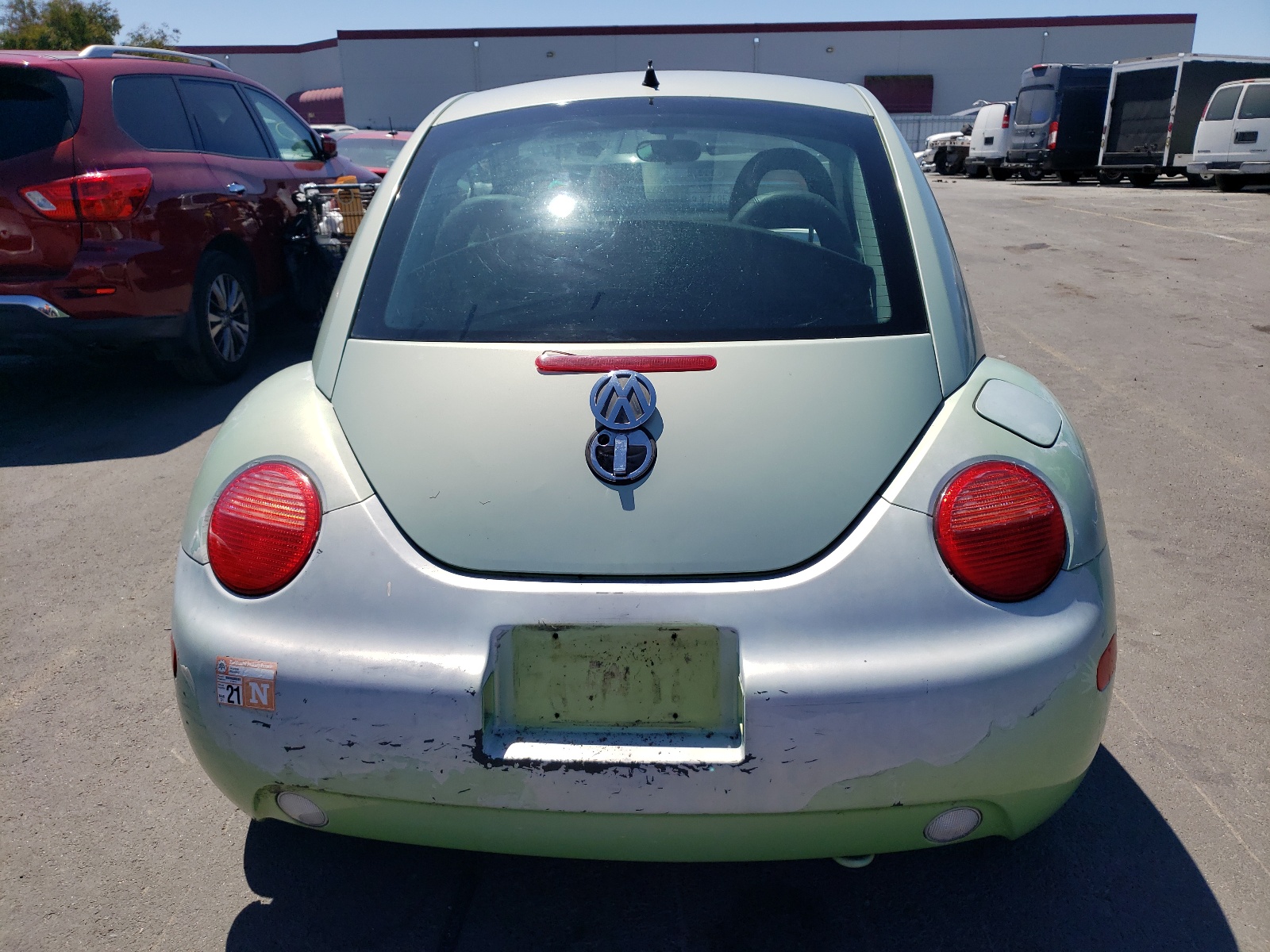 3VWCK21C61M426220 2001 Volkswagen New Beetle Gls