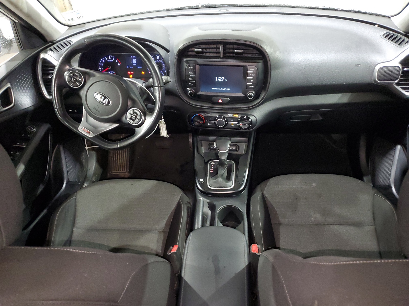 KNDJ63AU8L7702598 2020 Kia Soul Gt Line