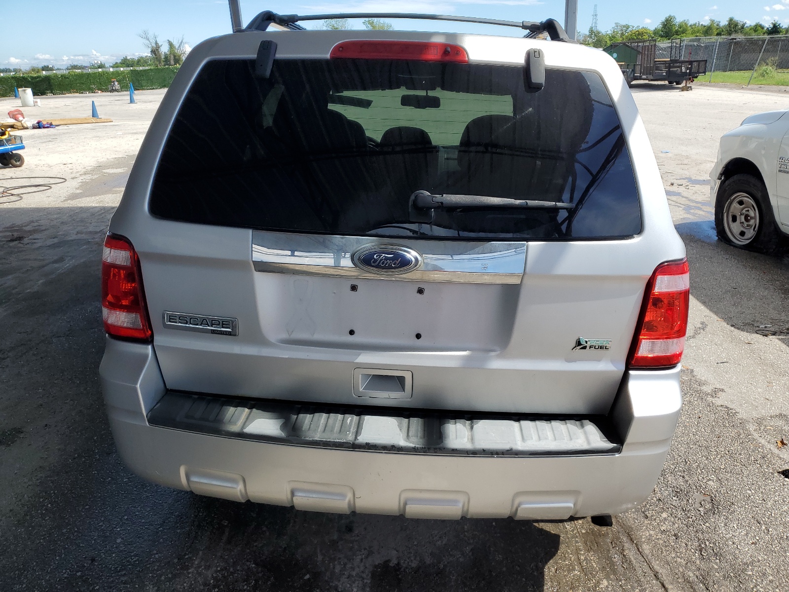 1FMCU9EG4AKC44019 2010 Ford Escape Limited