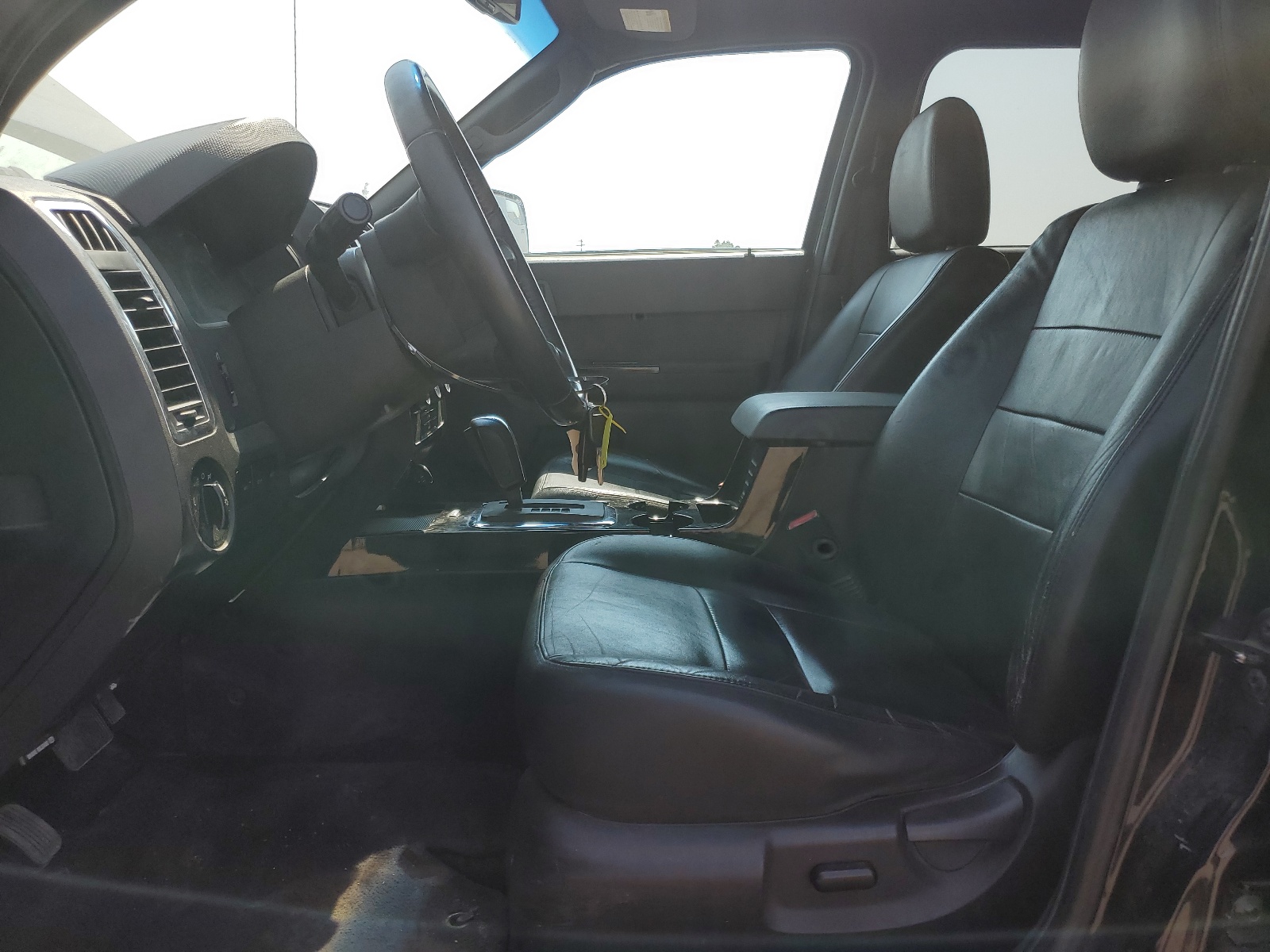 1FMCU9EG8AKC98732 2010 Ford Escape Limited