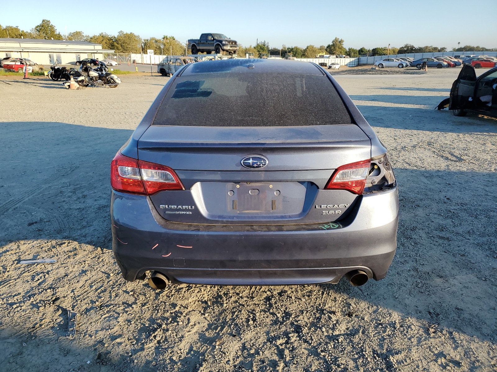 4S3BNEL67F3025427 2015 Subaru Legacy 3.6R Limited