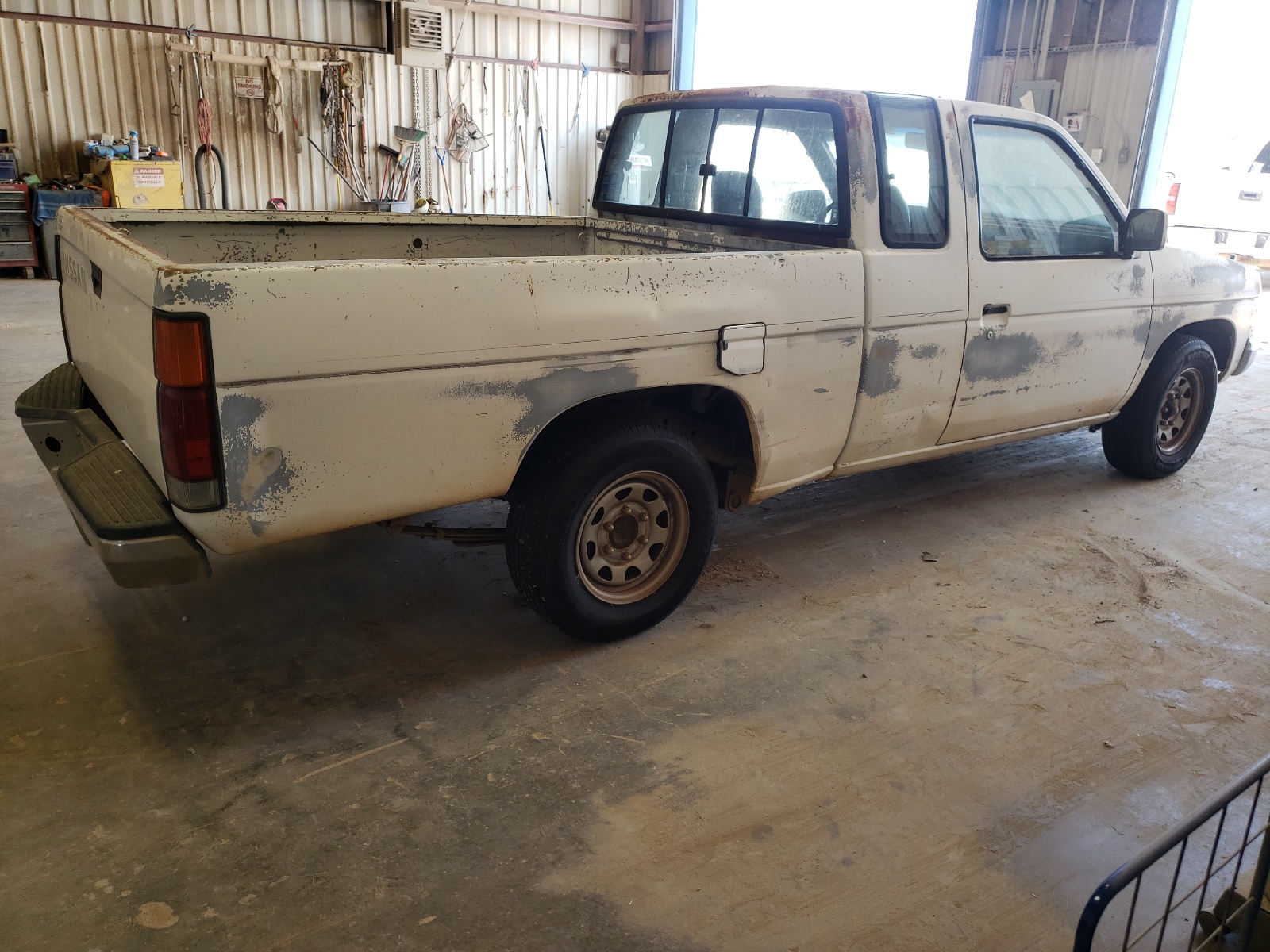 1N6SD16S5NC320798 1992 Nissan Truck King Cab