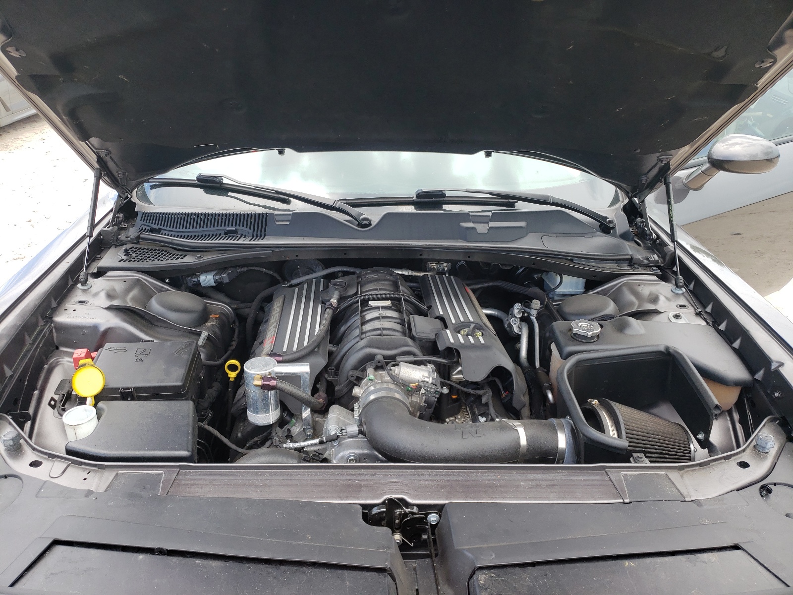 2C3CDZBT1KH587048 2019 Dodge Challenger R/T