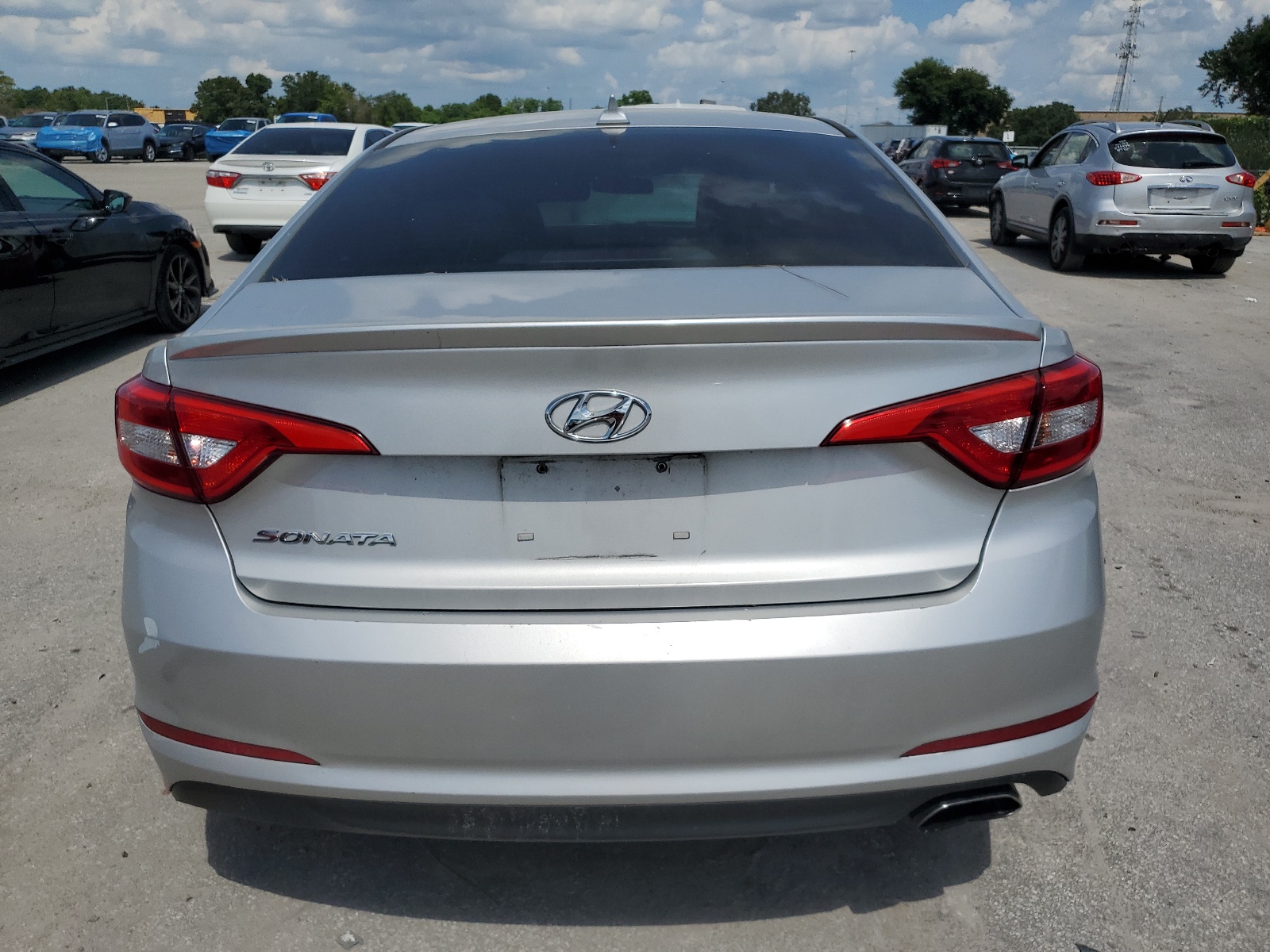 2017 Hyundai Sonata Se vin: 5NPE24AF1HH557864