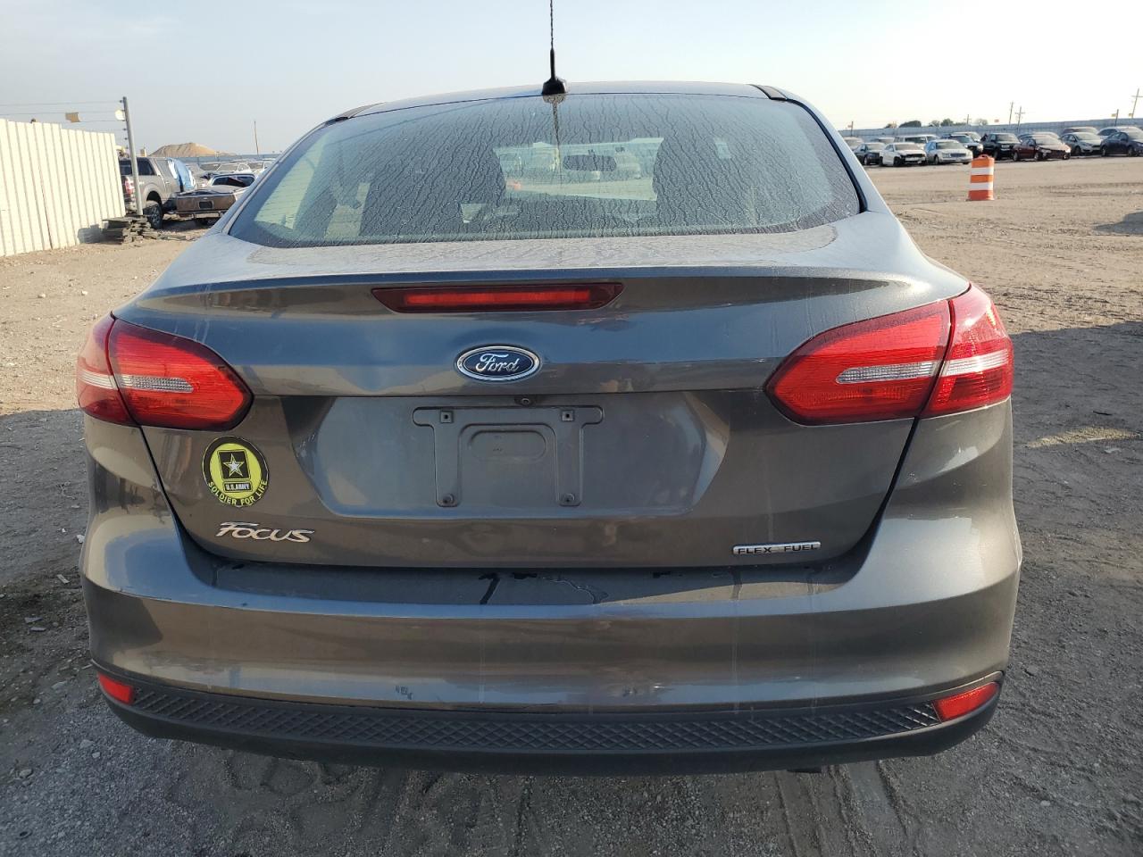 1FADP3E20GL381758 2016 Ford Focus S