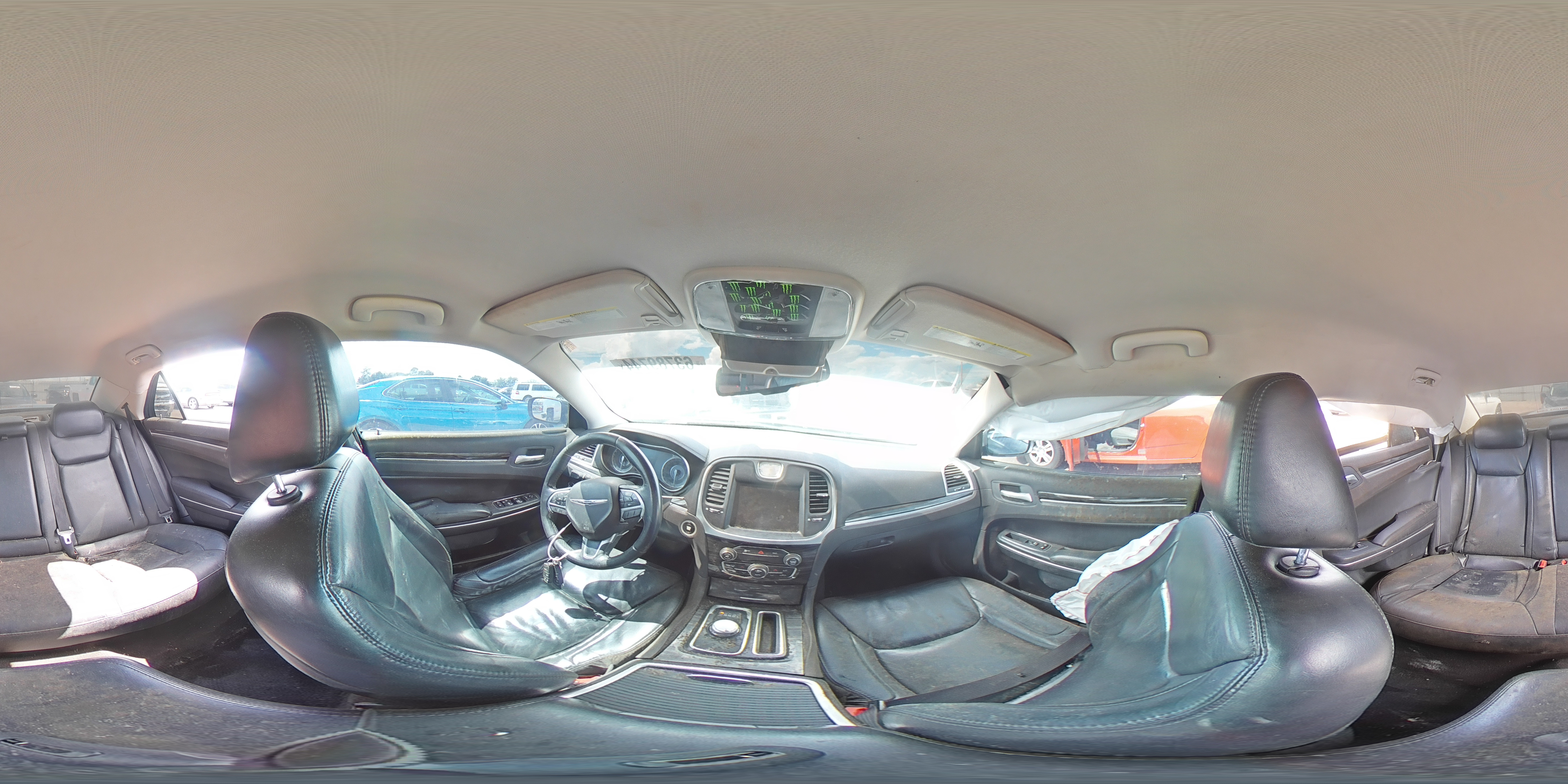 2015 Chrysler 300 Limited VIN: 2C3CCAAG2FH893562 Lot: 63789744