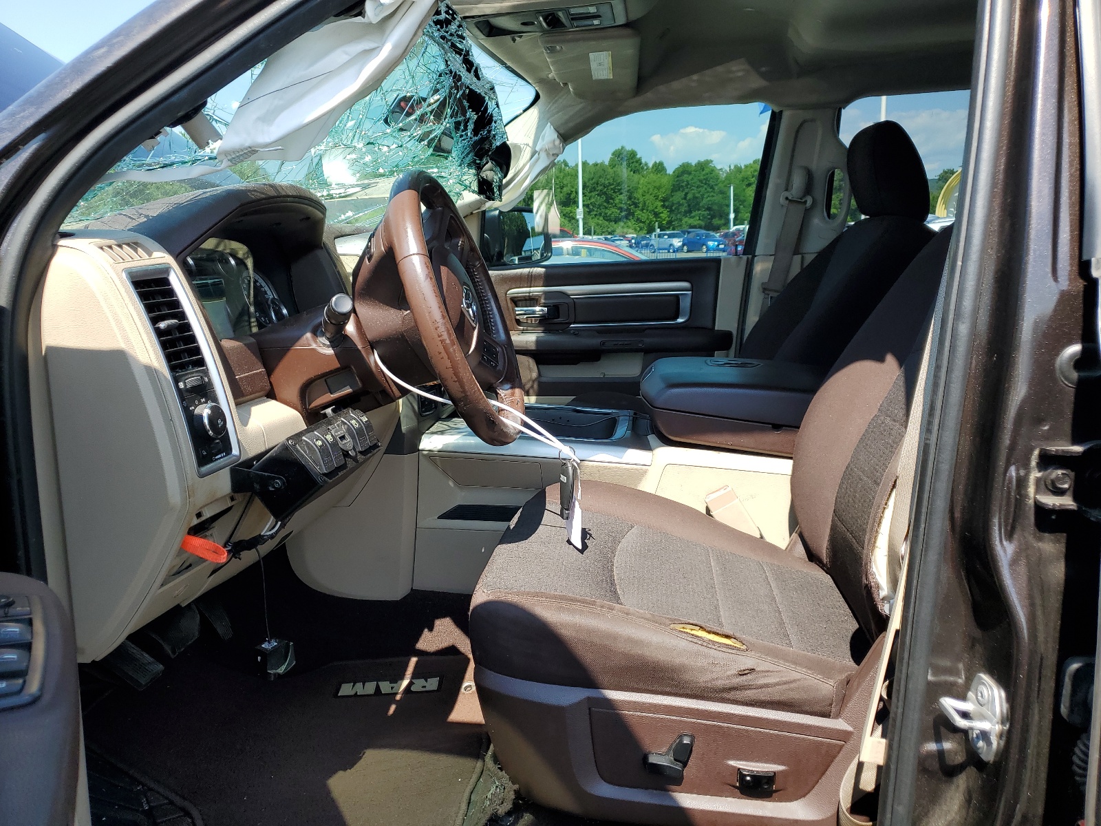 1C6RR7GT6HS814862 2017 Ram 1500 Slt