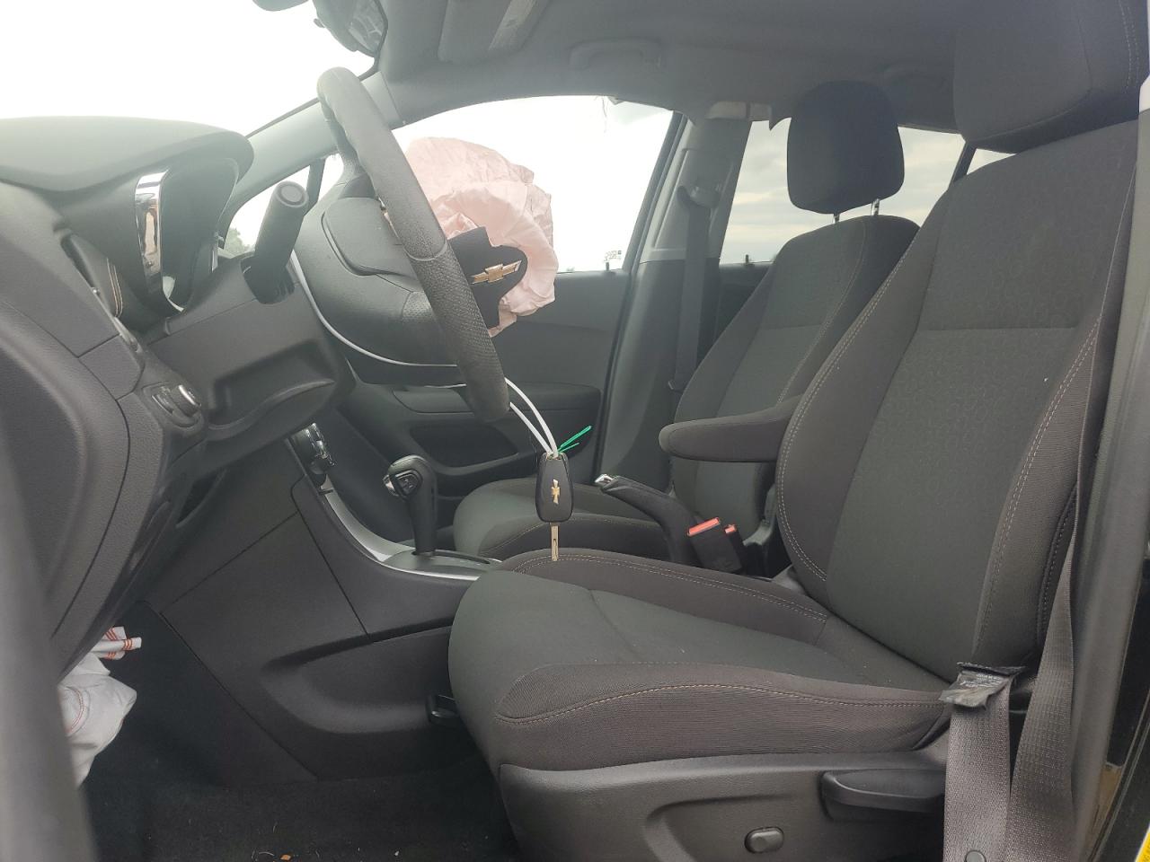 2019 Chevrolet Trax Ls VIN: 3GNCJKSB4KL190564 Lot: 63337664