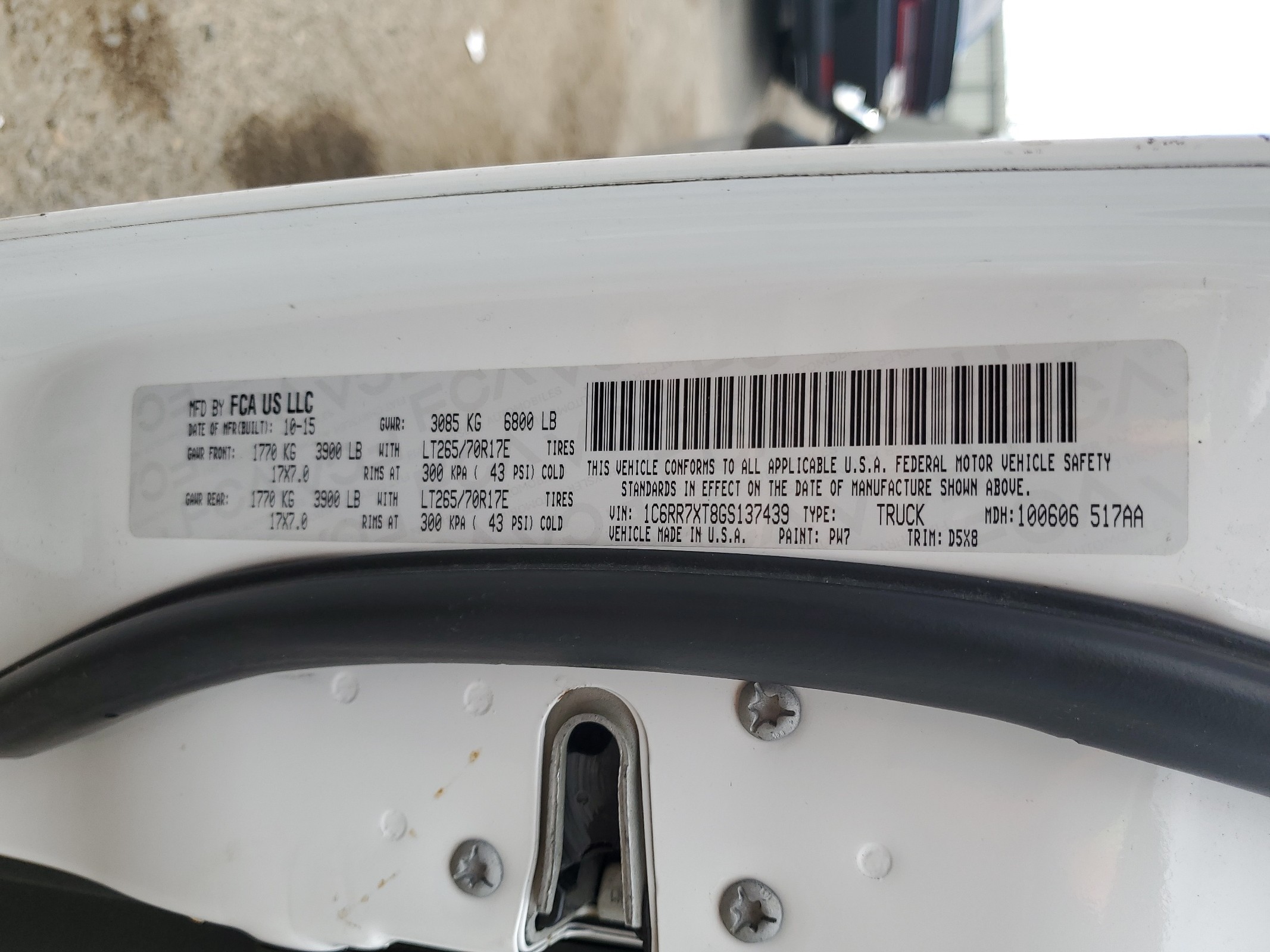 1C6RR7XT8GS137439 2016 Ram 1500 Ssv