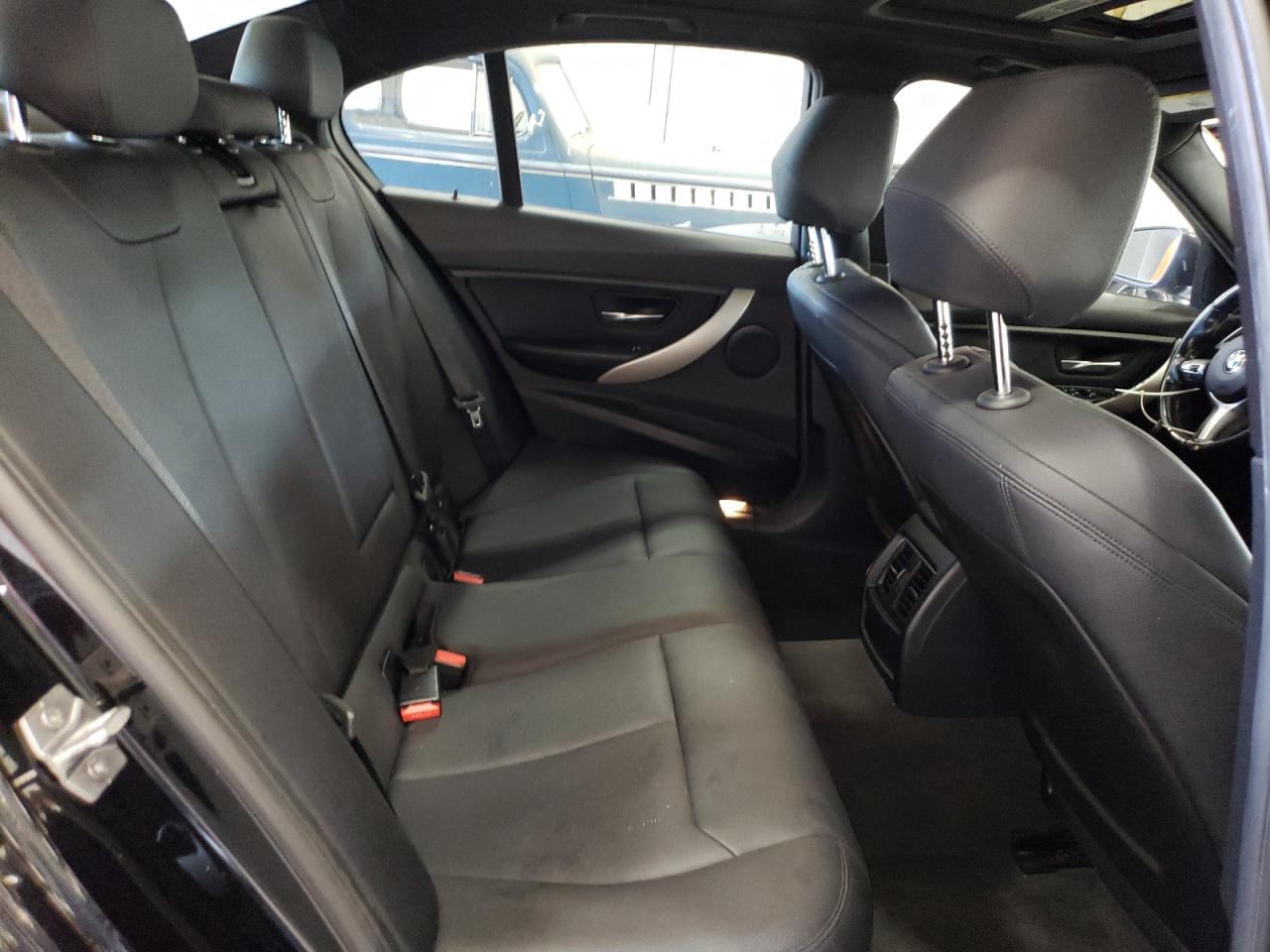 2017 BMW 320 Xi VIN: WBA8E5G56HNU23079 Lot: 65294364