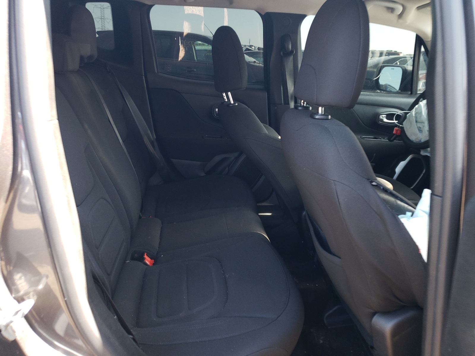 ZACNJABB2KPK46288 2019 Jeep Renegade Latitude