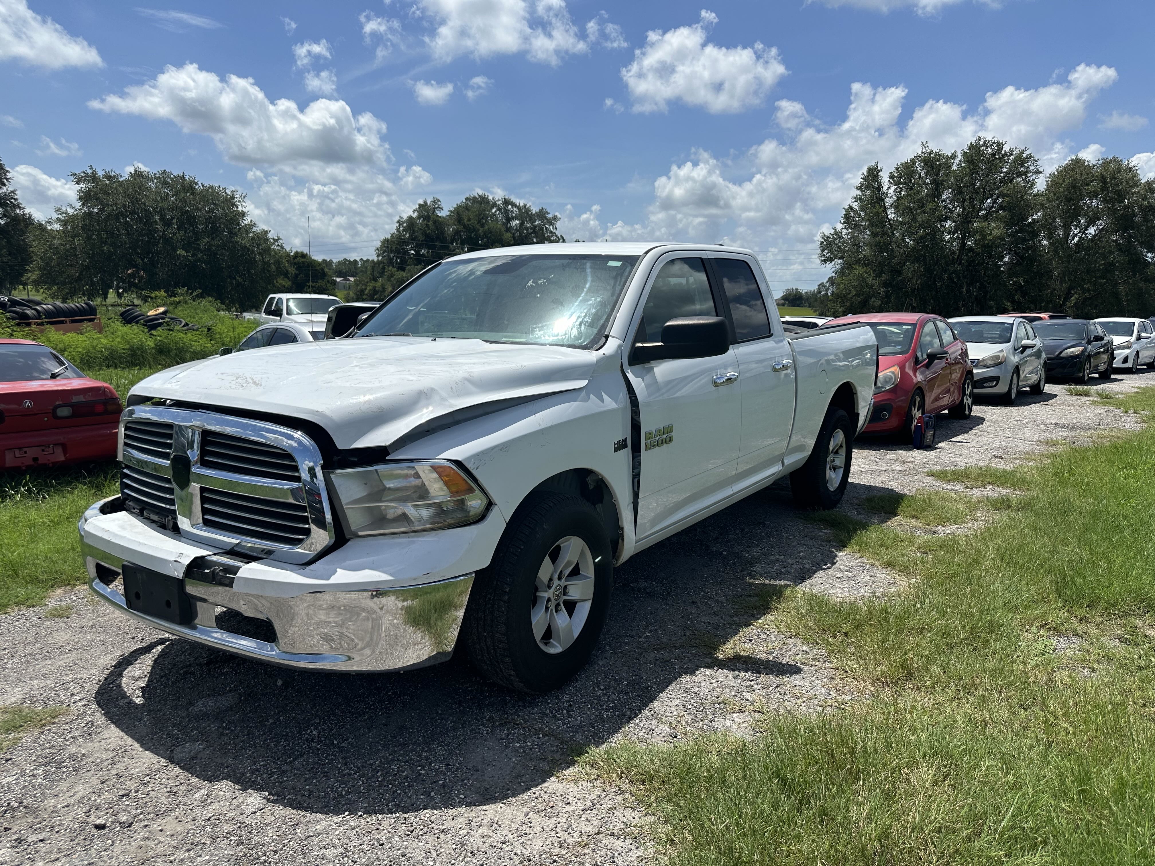 2017 Ram 1500 Slt vin: 1C6RR6GG4HS741665