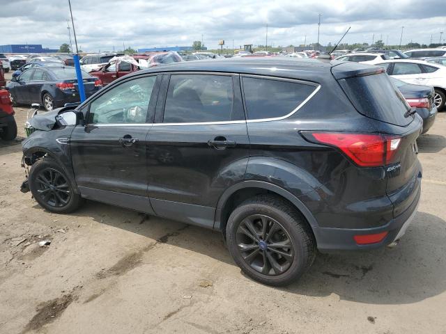  FORD ESCAPE 2019 Чорний