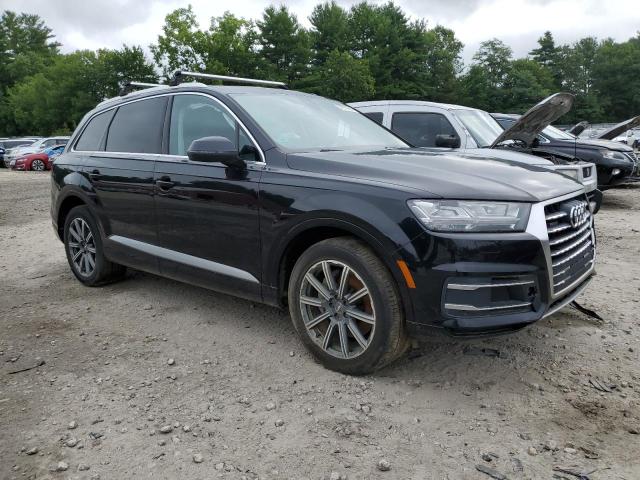  AUDI Q7 2019 Черный