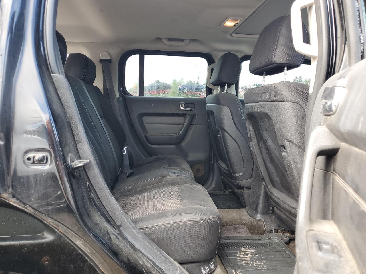 2007 Hummer H3 - Image 11