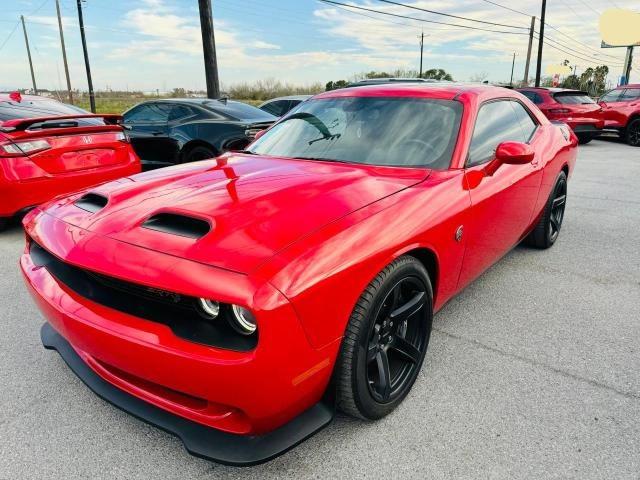  DODGE CHALLENGER 2022 Червоний