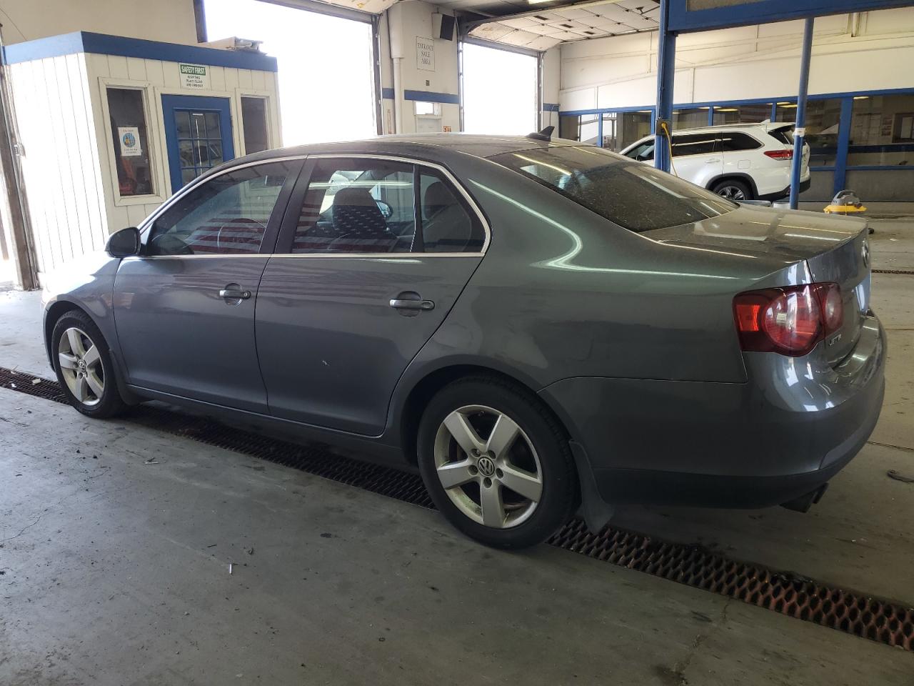 2009 Volkswagen Jetta Se VIN: 3VWRZ71K49M084501 Lot: 62356174