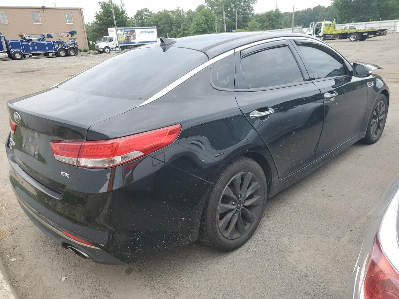 5XXGU4L32GG006469 2016 Kia Optima Ex