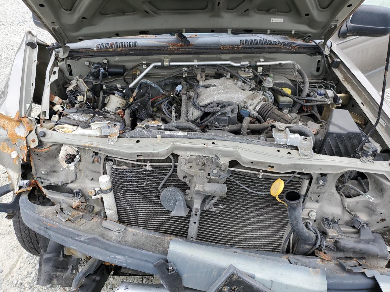 2004 Nissan Xterra Xe VIN: 5N1ED28Y94C606350 Lot: 61608704