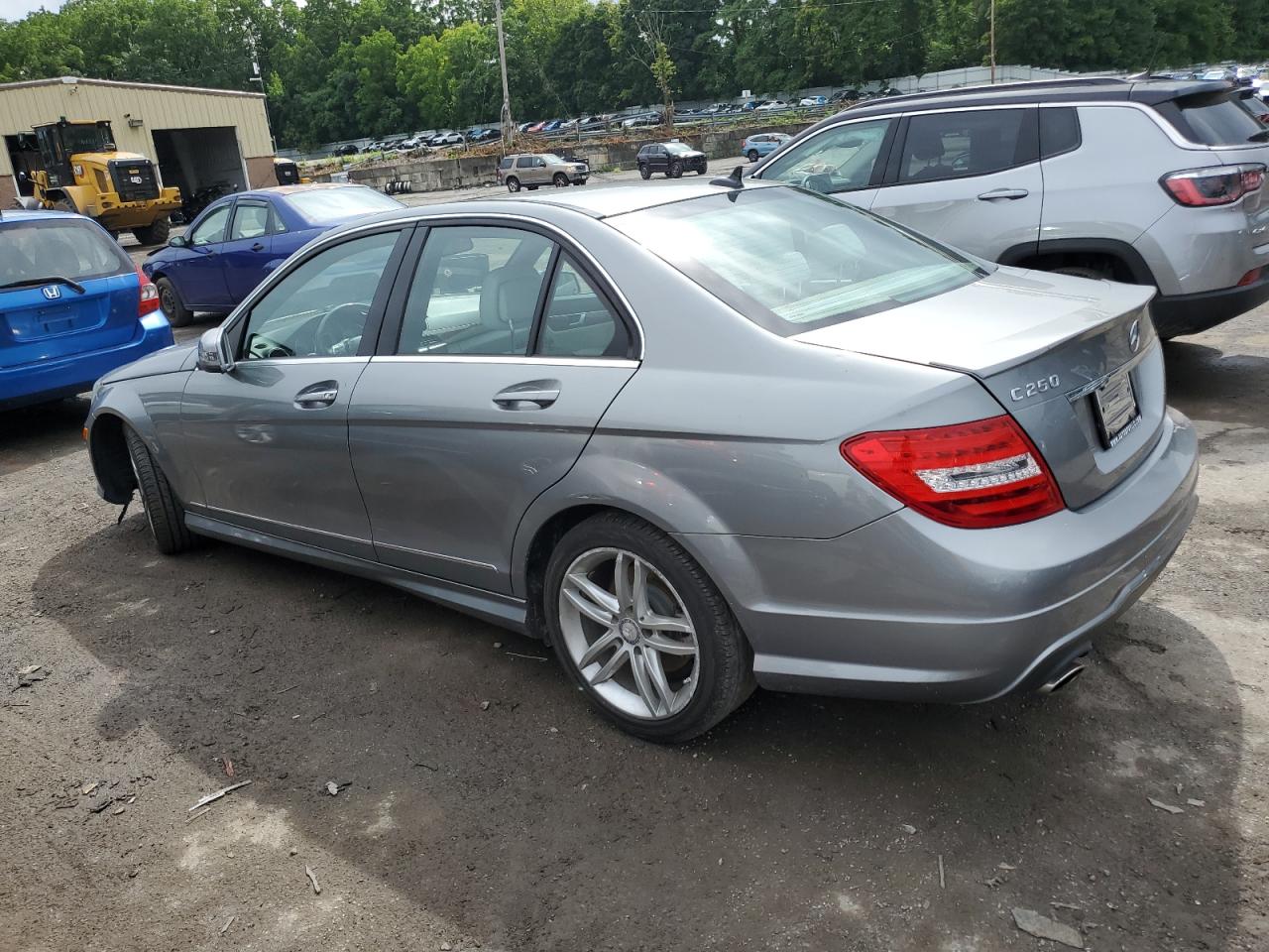 2014 Mercedes-Benz C 250 silver null gas WDDGF4HB3EA935904 photo #3