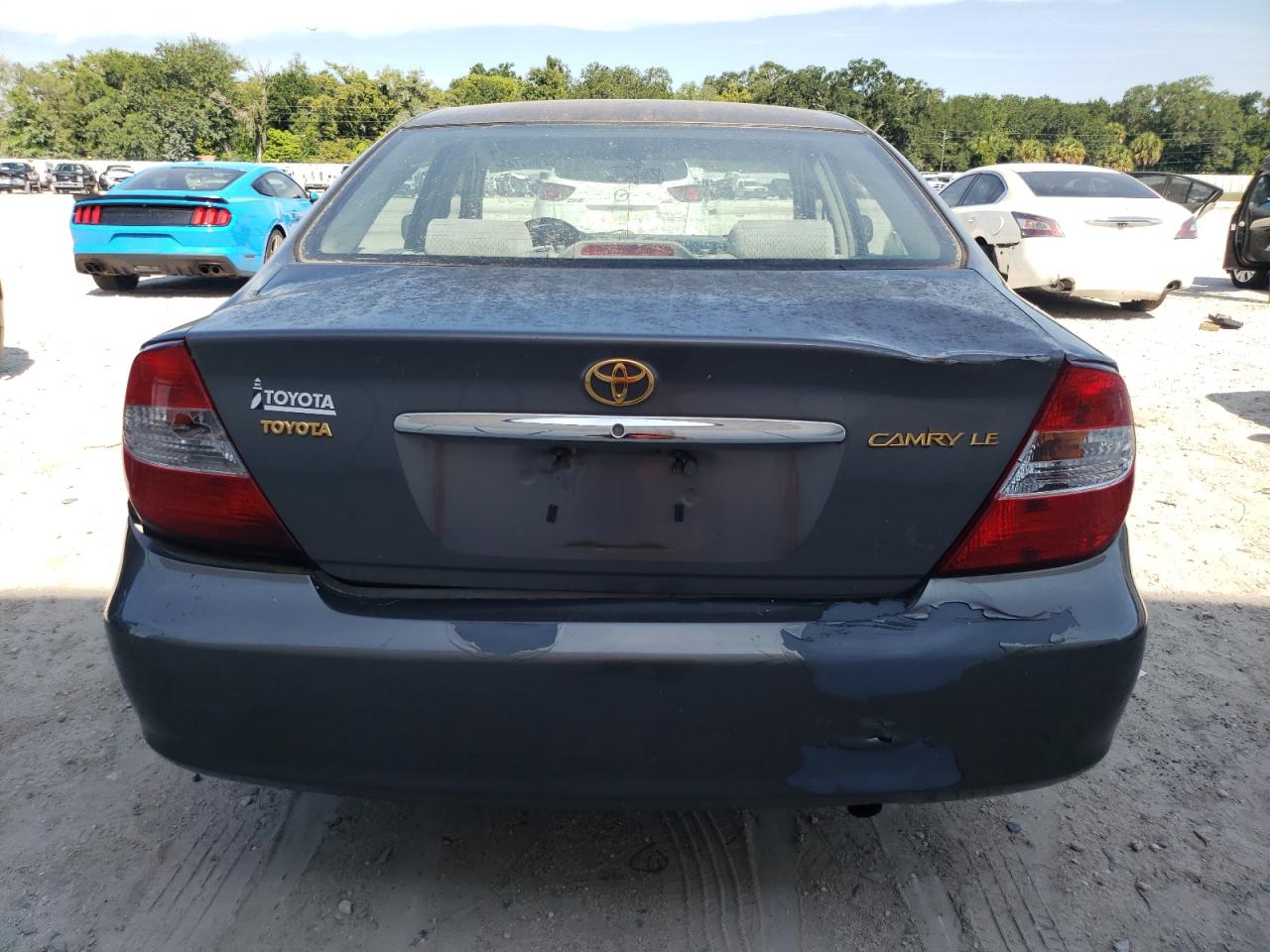 2003 Toyota Camry Le VIN: 4T1BE32K83U673640 Lot: 62963724