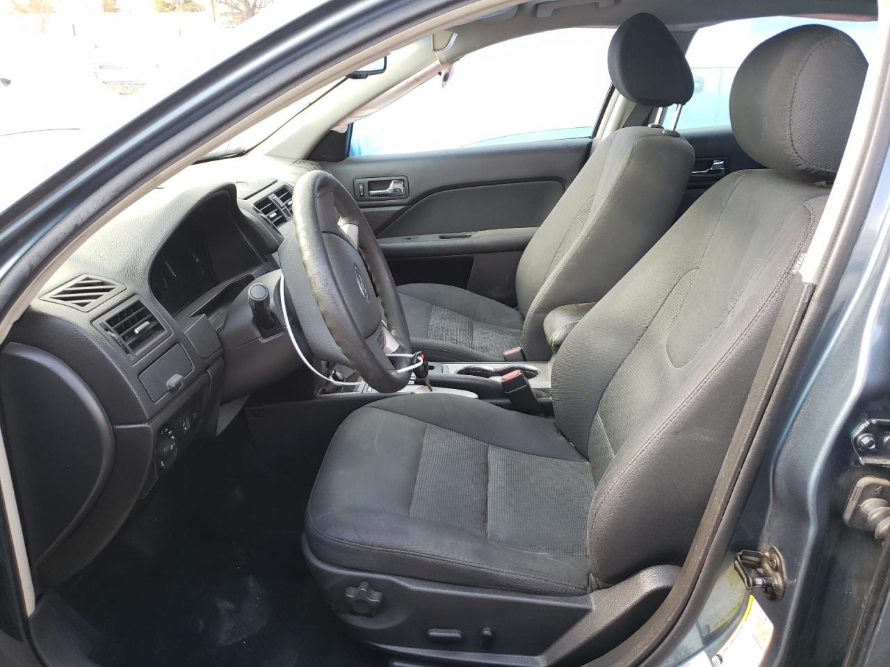 2011 Ford Fusion Se VIN: 3FAHP0HA8BR225075 Lot: 61328624