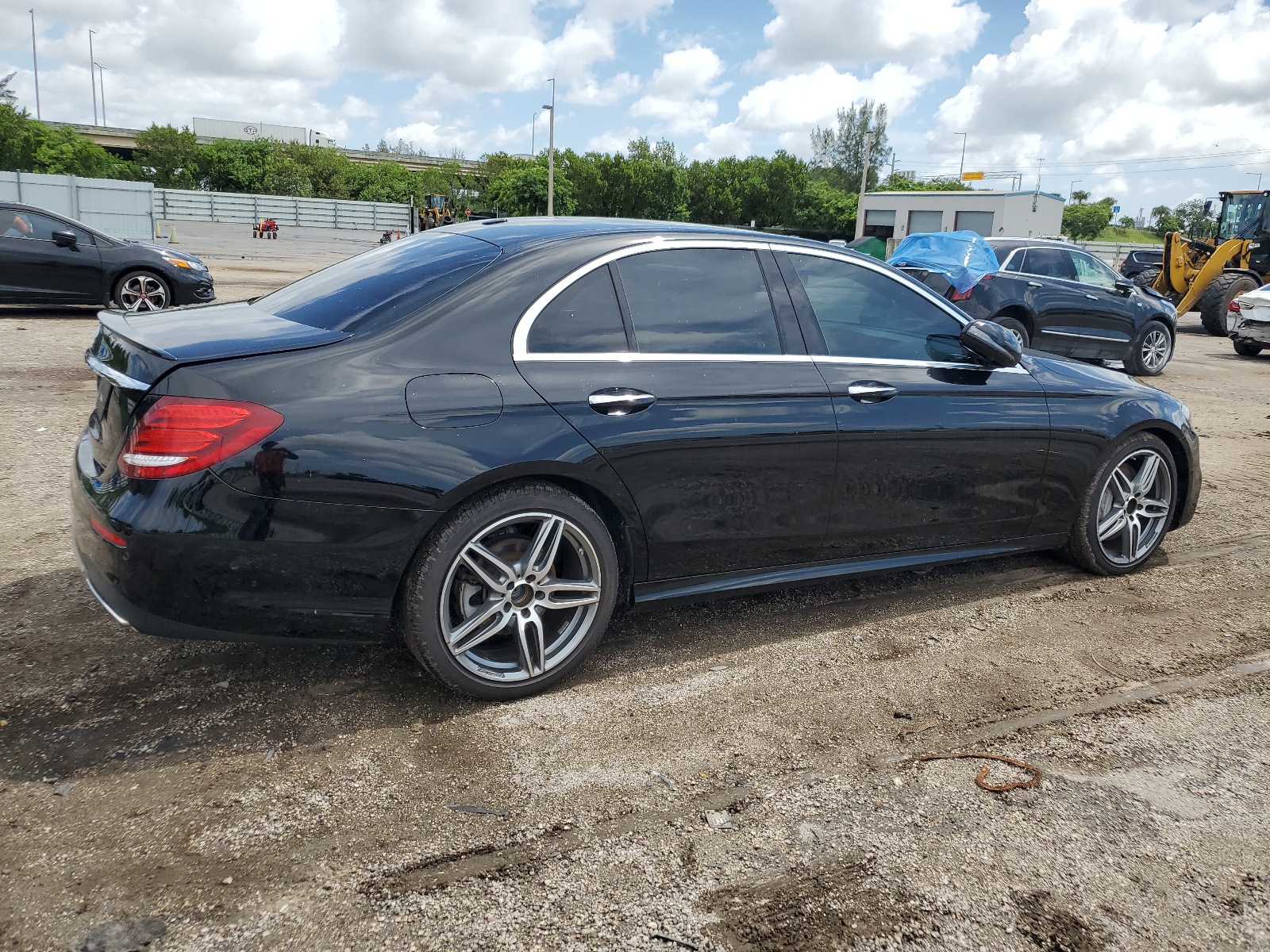 WDDZF4JB9KA595057 2019 Mercedes-Benz E 300
